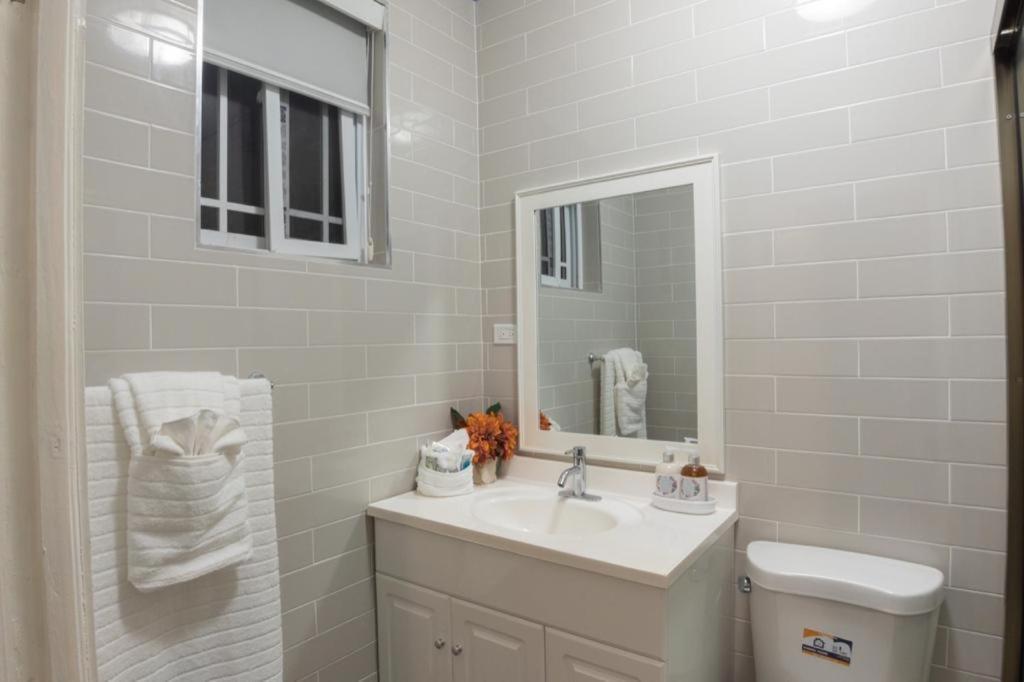 Soak'D Pineapple Villa Berrydale Zewnętrze zdjęcie